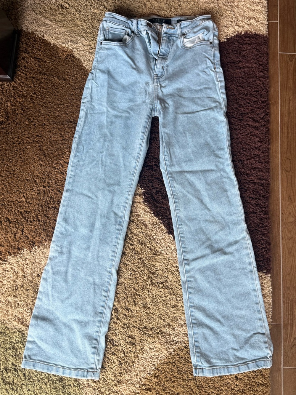 High-Rise Light Blue Wide-Leg Jeans — Classic Flare for Women